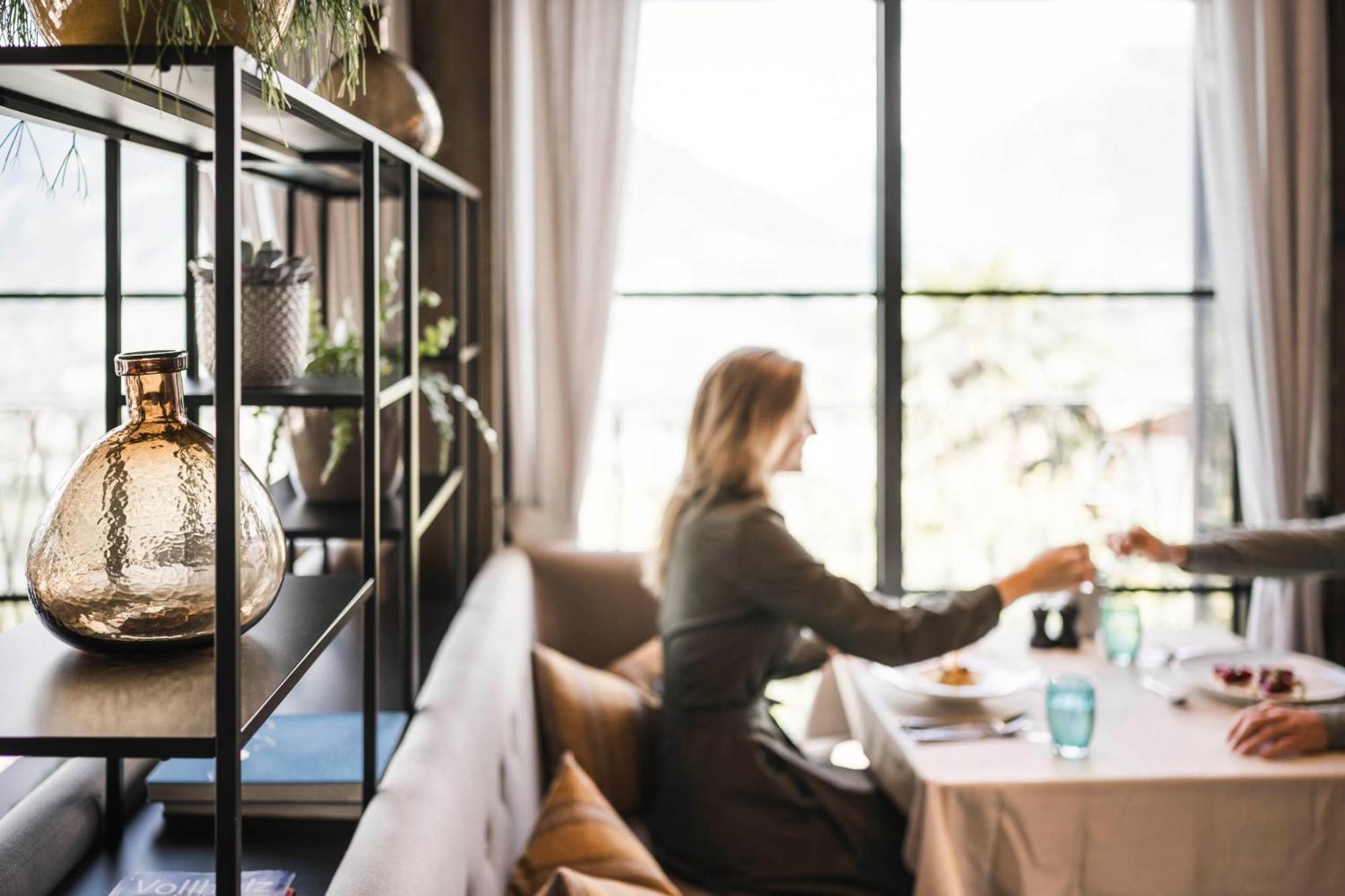 Hotel Lagrein Schenna Eksteriør billede