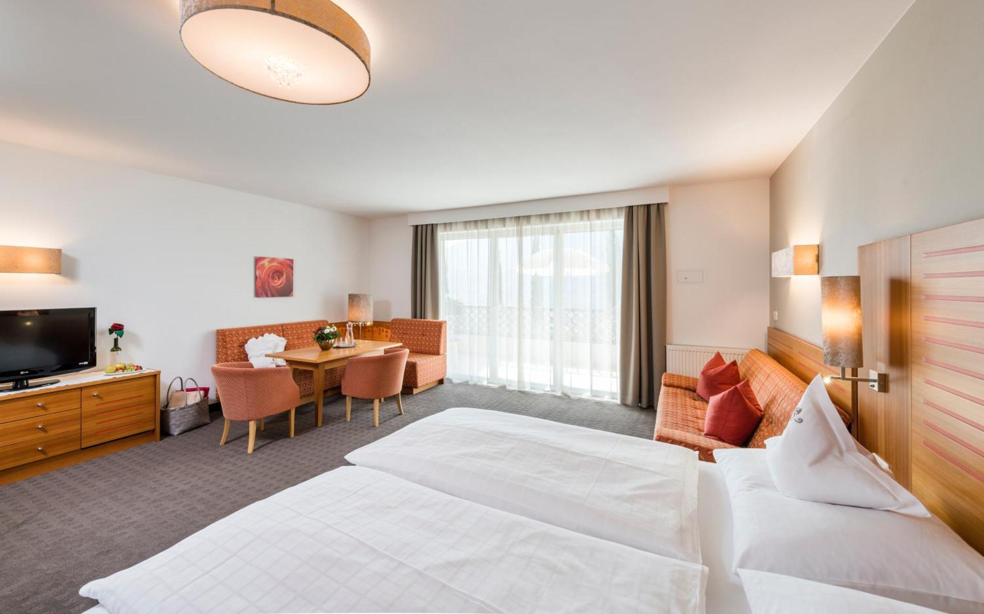 Hotel Lagrein Schenna Eksteriør billede